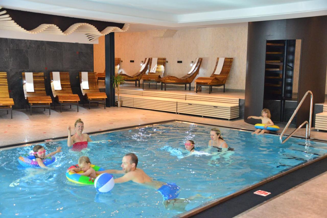 Montanie Resort Desna  Luaran gambar